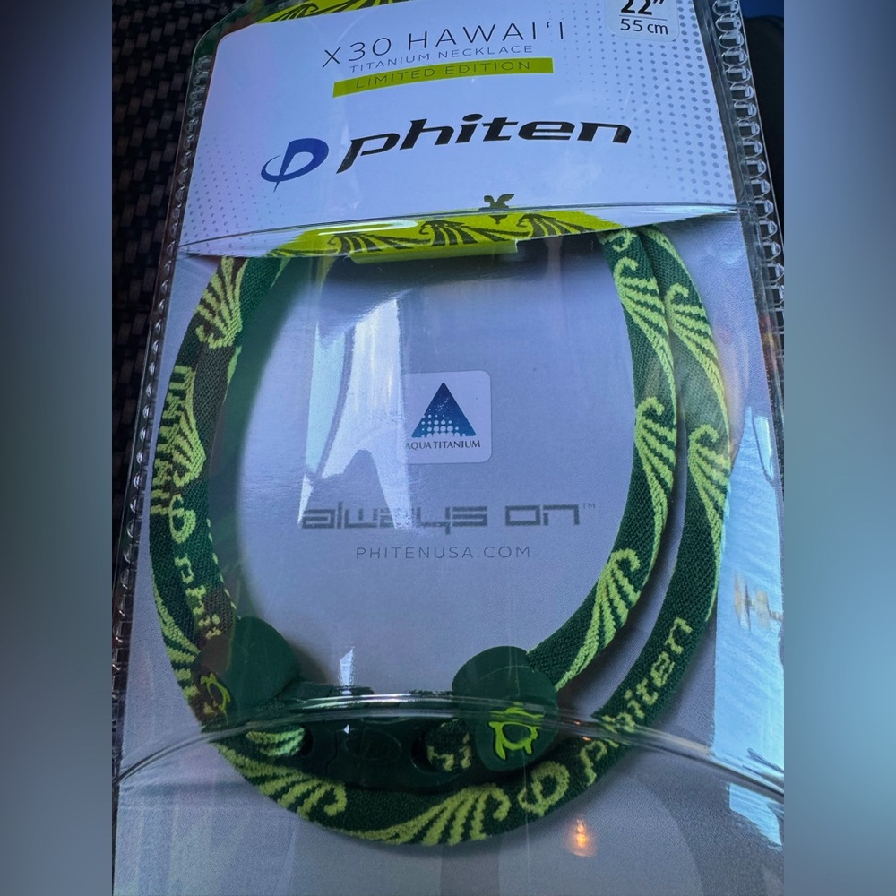 NEW Phiten Turtle wave Limited Edition Hawaii titanium NECKLACE